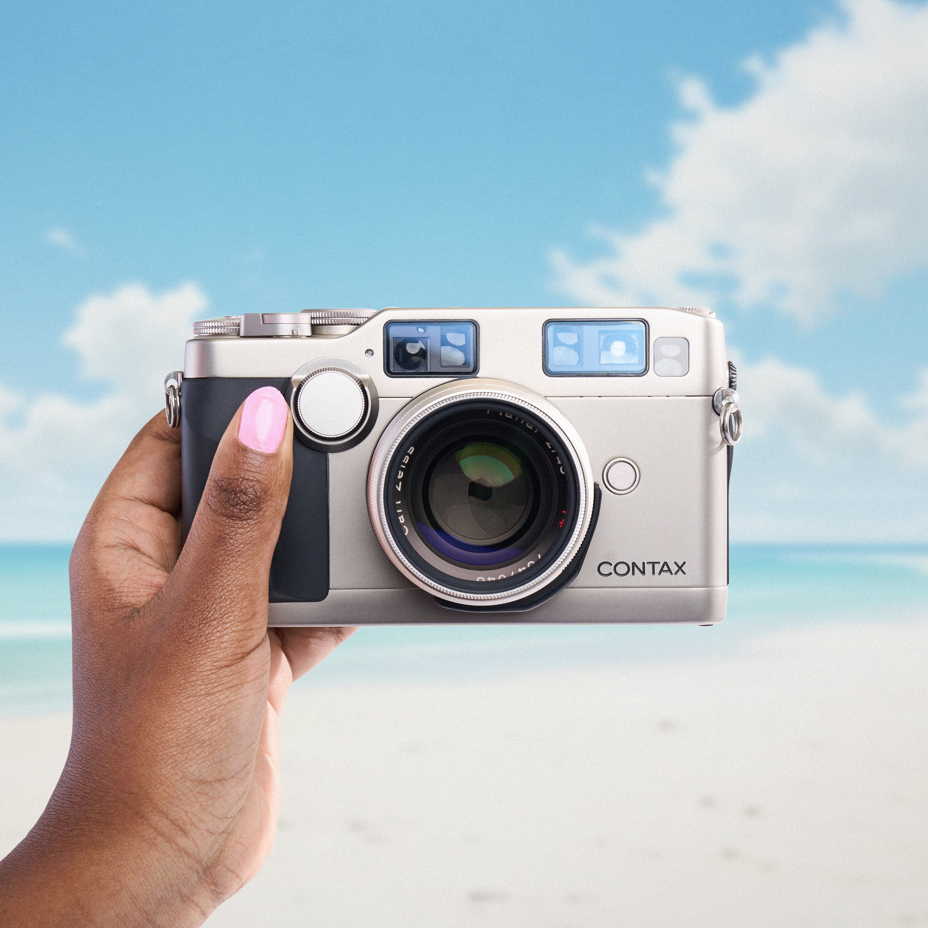 Contax G2 | 35mm Rangefinder Film Camera