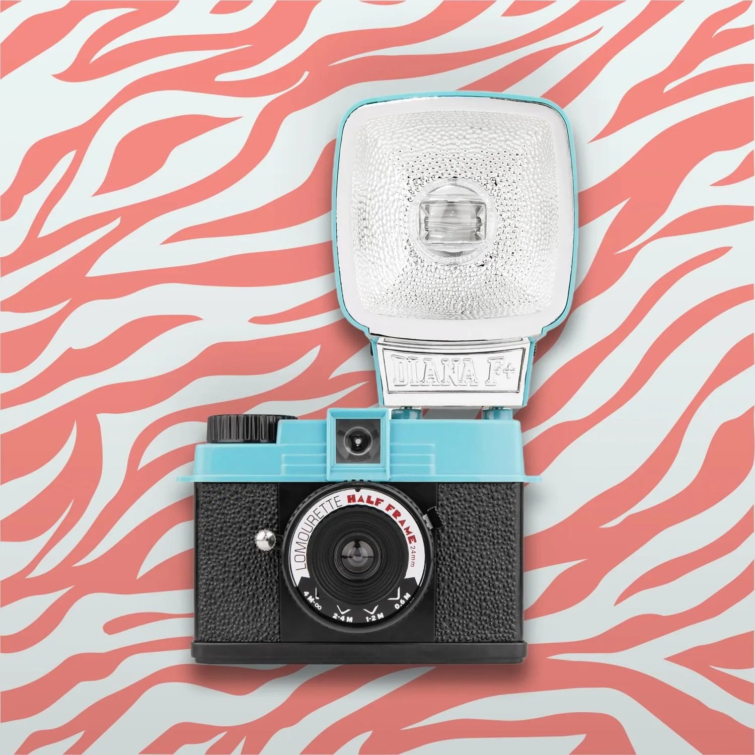 Lomography Lomourette Classic | Point and Shoot 35mm Film Camera