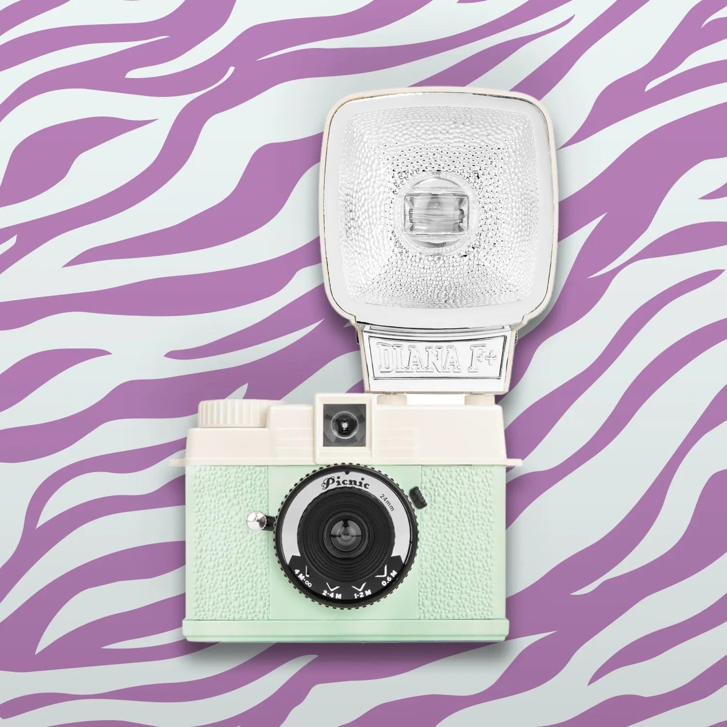 Lomography Lomourette Classic | Point and Shoot 35mm Film Camera