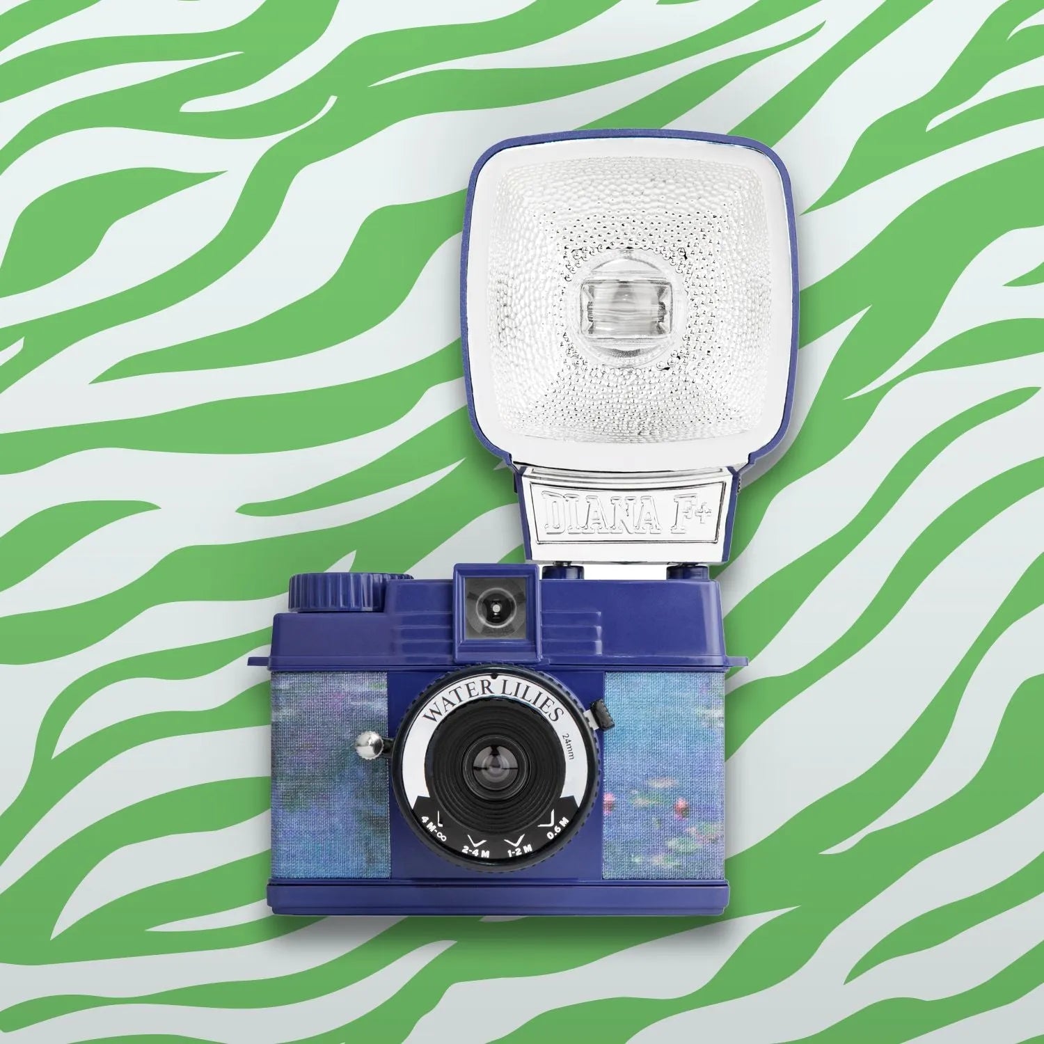 Lomography Lomourette Classic | Point and Shoot 35mm Film Camera